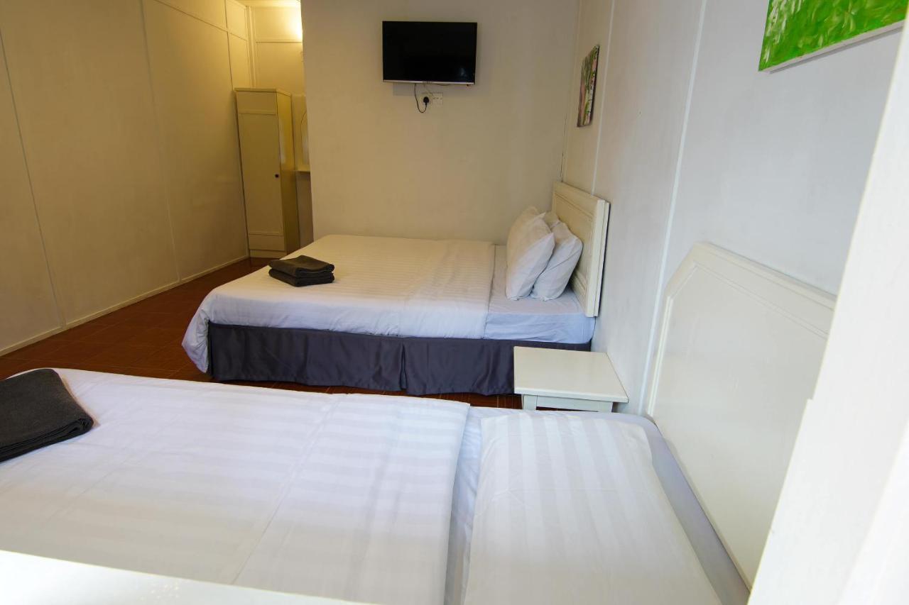 Hotel Vagary Pangkor Pekan Pangkor Esterno foto